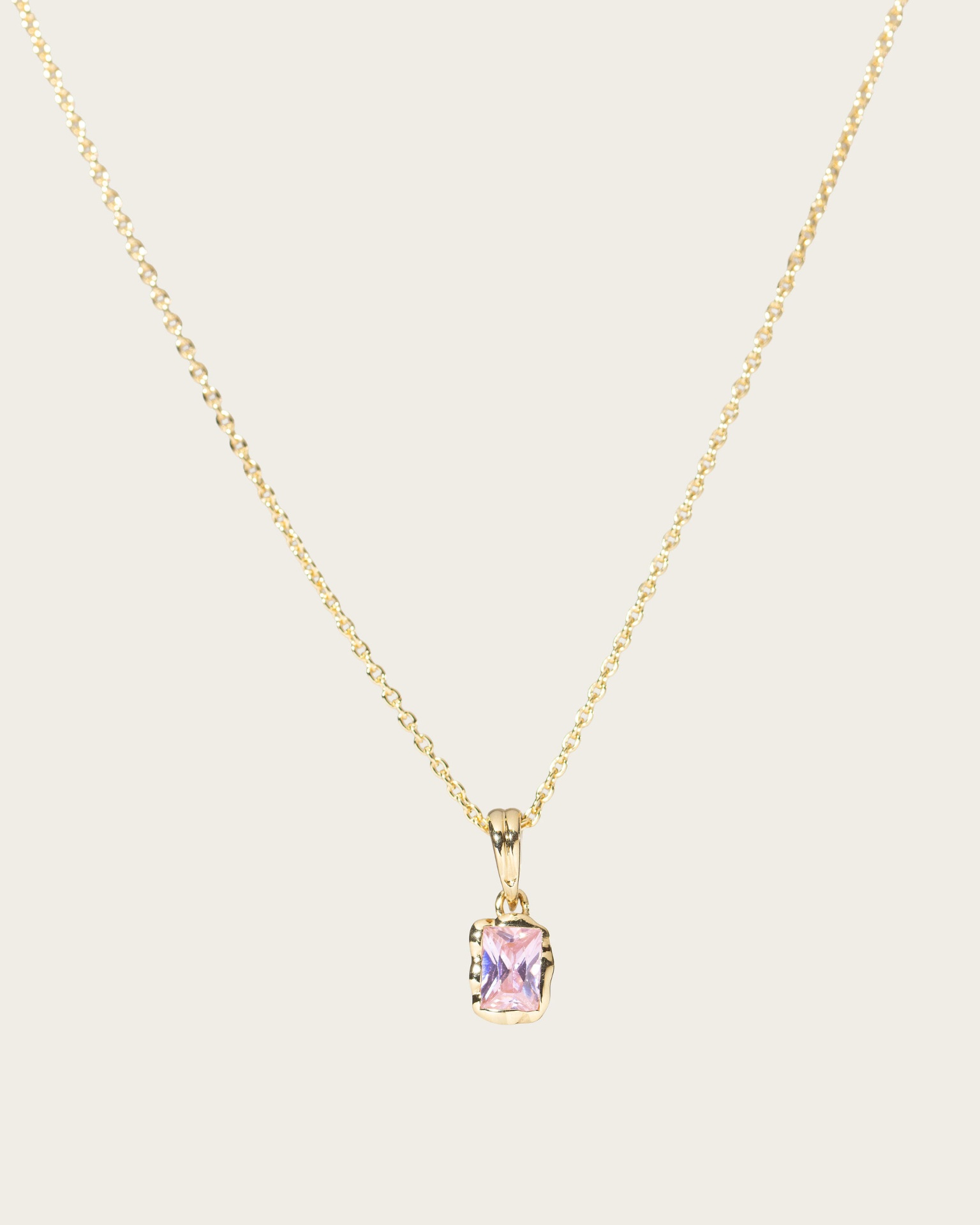 Rizen pink pendant necklace
