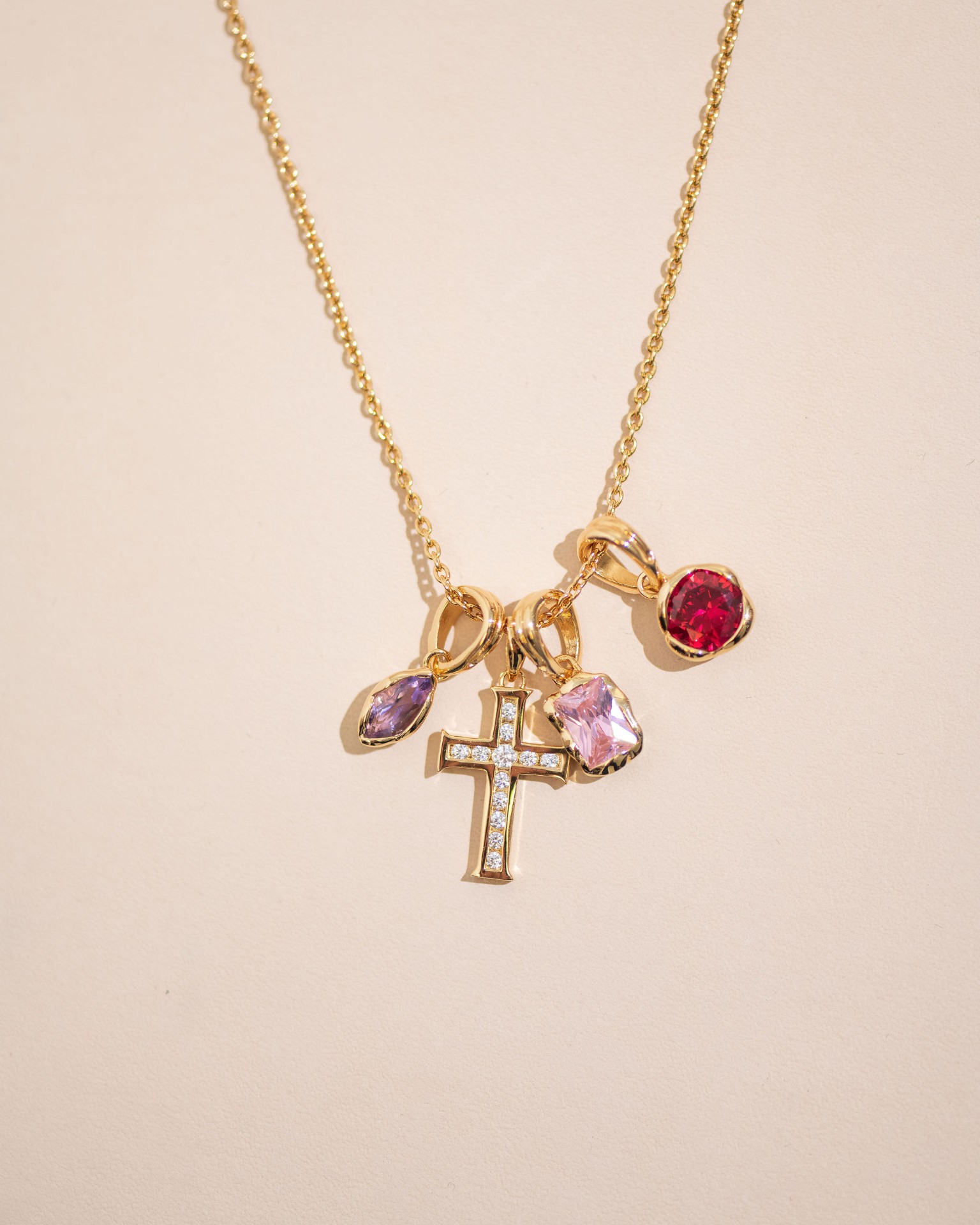 Rizen charm cluster necklace